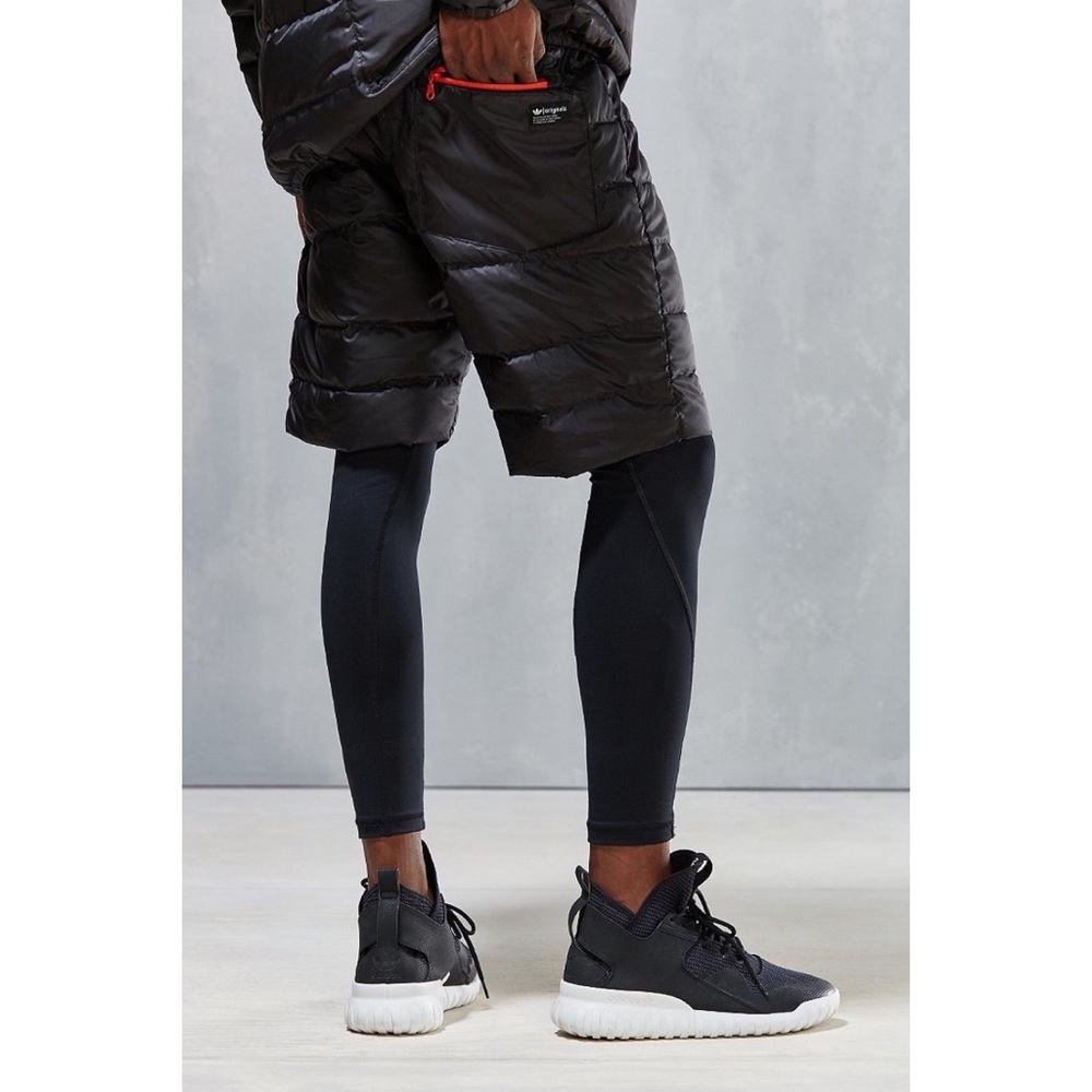 Adidas Originals Down puffer quilted Black Mens Shorts
